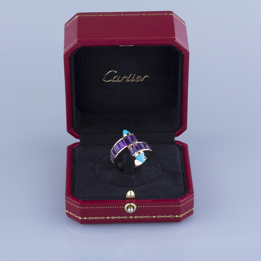 Ювелирное изделие Cartier  
кольцо с аметистами и бирюзой