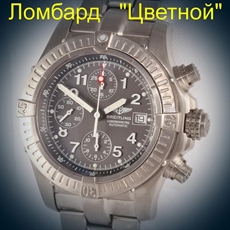 Швейцарские часы Breitling  Chrono Avenger Mens 44mm
