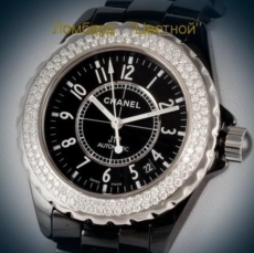 Швейцарские часы Chanel  
J12