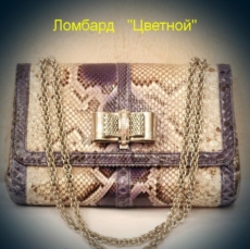 Аксессуар Christian Louboutin Сумка Sweet Charity Python