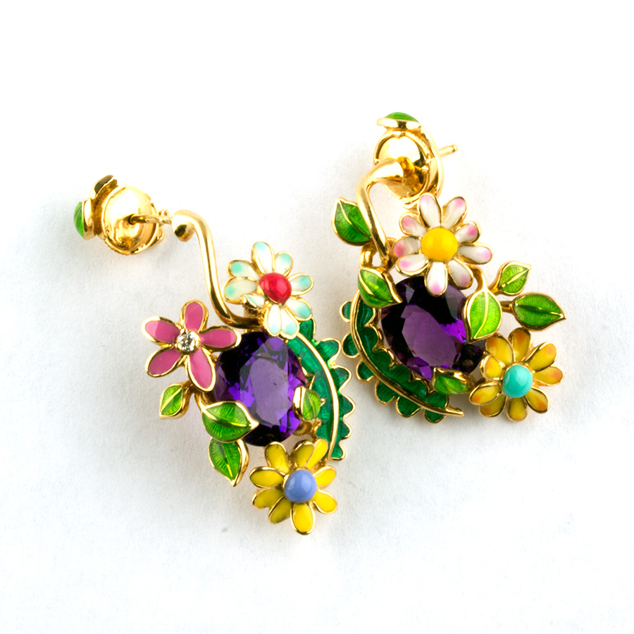 Ювелирное изделие Dior Jewelry  
серьги с аметистами