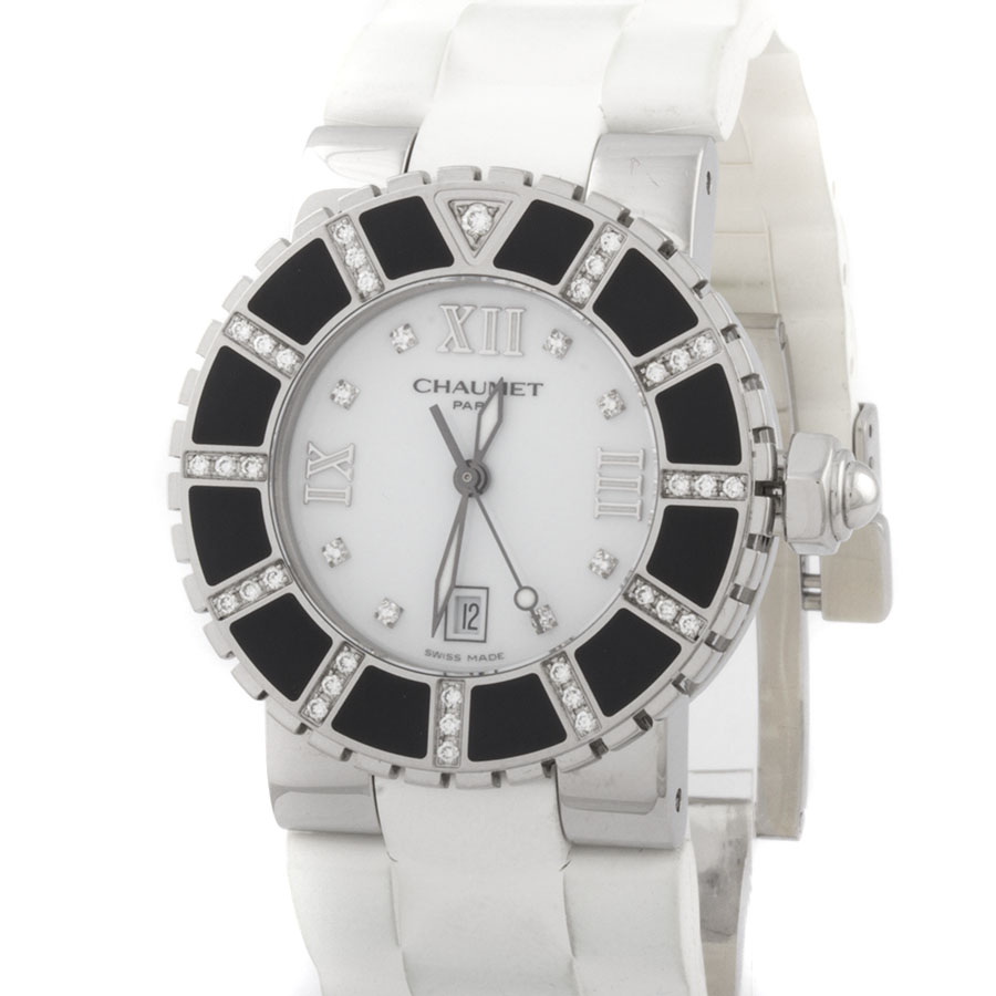 Швейцарские часы Chaumet  
White & Black Class One