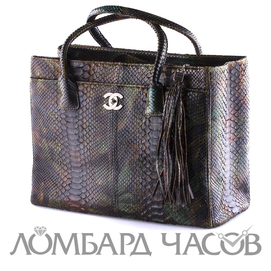 Аксессуар Chanel  
Tote Bag - Snakeskin python tote