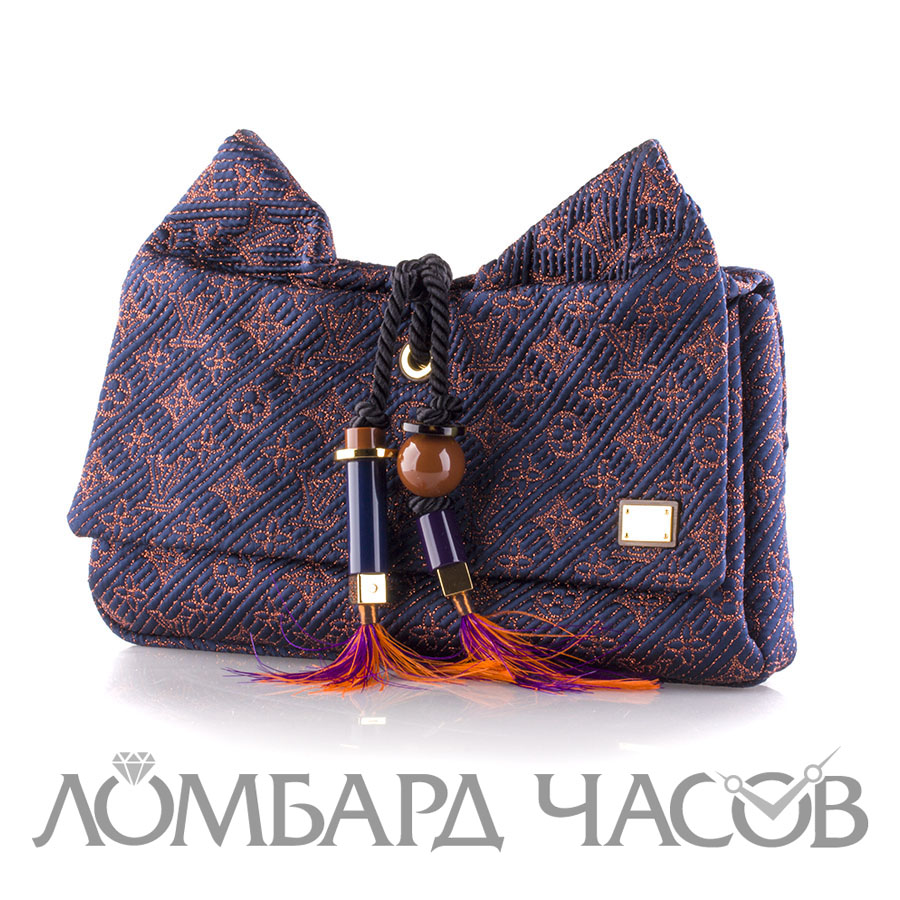 Аксессуар Louis Vuitton  клатч