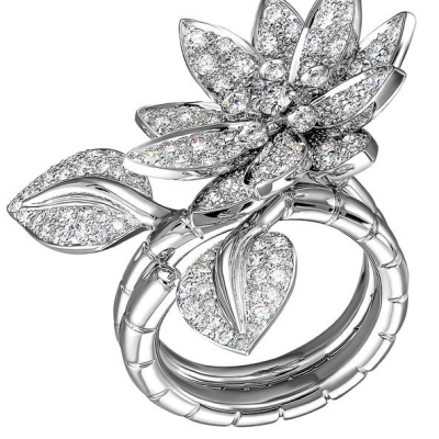 Кольцо Van Cleef & Arpels Lotus Between the Finger in White Gold