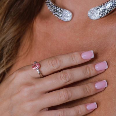 Кольцо GIA Treated, Fancy Vivid Pink/VVS1 2.05 ct