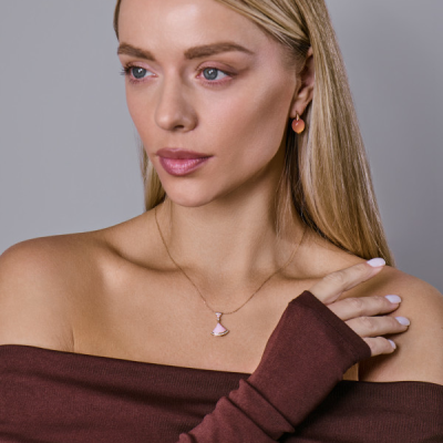 Подвеска Bvlgari Divas’ Dream Pink Opal Rose gold