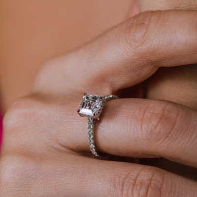 Кольцо GIA Square Emerald Cut 2,00 ct F/VVS2 Platinum