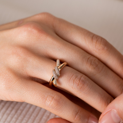 Кольцо Tiffany & Co Knot Double Row in Yellow Gold with Diamonds