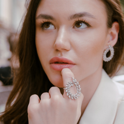 Комплект Ralfdiamonds 10.65 ct Marquise Diamonds White Gold