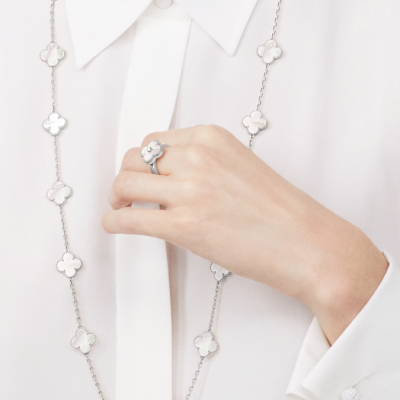 Колье Van Cleef & Arpels Vintage Alhambra Long Necklace 20 Motifs