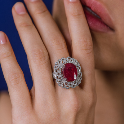 Кольцо No name 9.8 ct Natutal Red Ruby & 1.80 ct White Diamonds