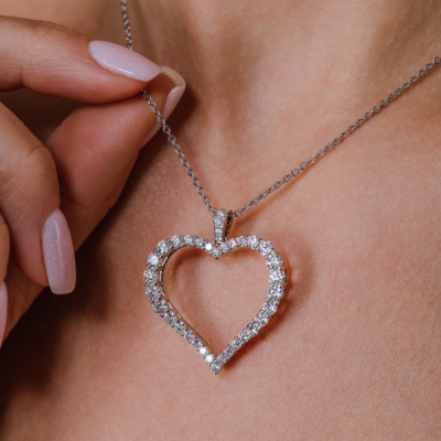 Подвеска Graff "Heart" Pendant Lange Model 2.57 ct