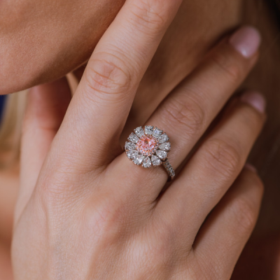 Кольцо GIA 0,70 ct Natural Faint Pink/VS2 Cushion Cut Diamond