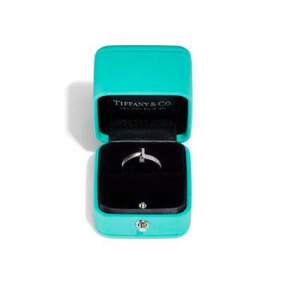 Кольцо Tiffany & Co T1 Ring in White Gold with Diamonds