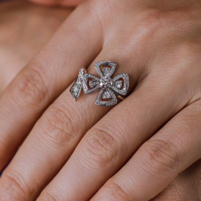 Кольцо Bvlgari Fiorever White Gold & Diamonds