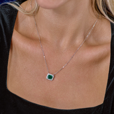 Колье No name  с изумрудом 1,30 ct Intense Slightly Bluish Green/I2 и бриллиантами