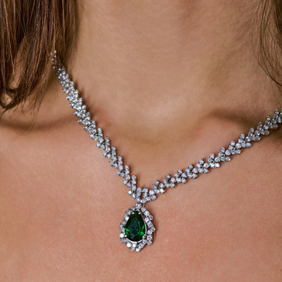 Колье No name Green Pearl Emerald & 9.08 ct Diamonds & White Gold