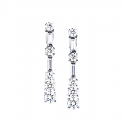 Серьги No name 5,50 сt Round & Baguette Cut Diamonds & White Gold