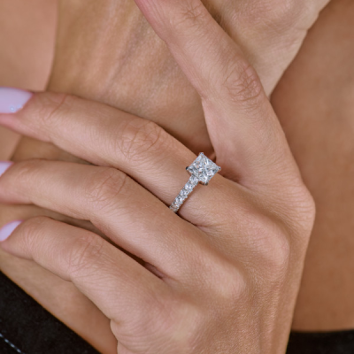 Кольцо GIA 2,05 ct F/VVS1 Square Cut Diamond