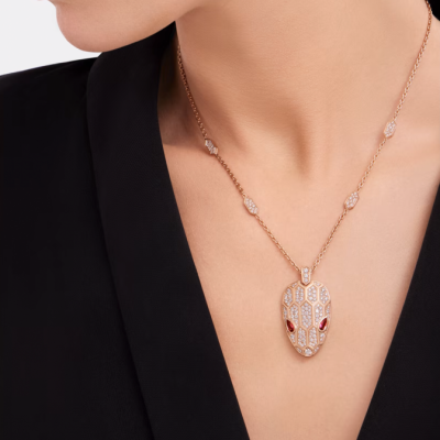 Подвеска Bvlgari Serpenti Seduttori Necklace