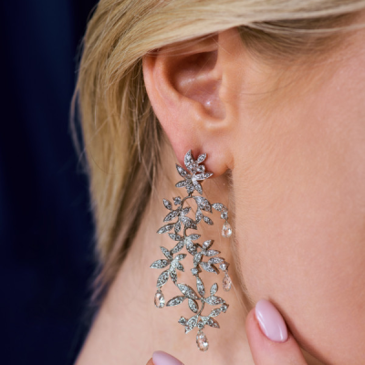 Серьги No name 7,10 ct Round & Briolette Cut Diamonds & White Gold