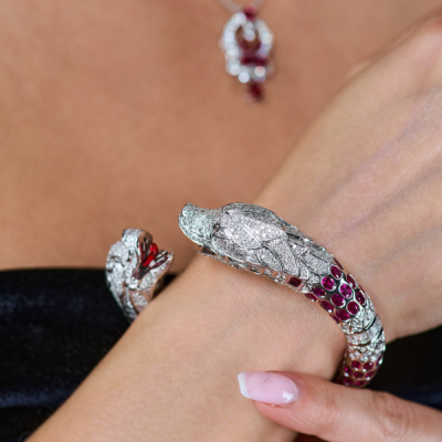 Браслет No name The Dragon Rubies 22,0 ct & Diamonds 8,85 ct & White Gold