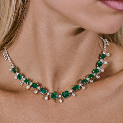 Колье No name Natural Emeralds 25,0 ct & Diamonds 5,25 ct & White Gold