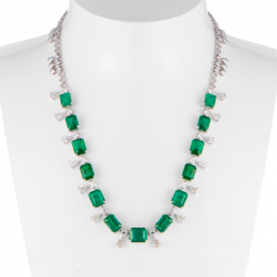 Колье No name Natural Emeralds 25,0 ct & Diamonds 5,25 ct & White Gold