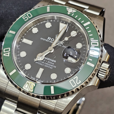 Швейцарские часы Rolex  SUBMARINER DATE 41