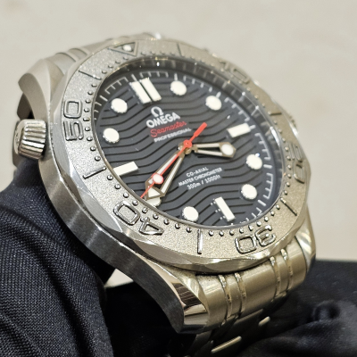 Швейцарские часы Omega Seamaster Diver 42 mm