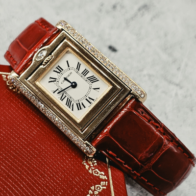 Швейцарские часы Cartier Tank Basculante Diamond Bezel