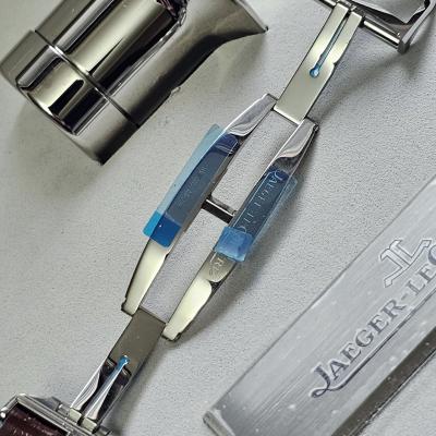 Швейцарские часы Jaeger-LeCoultre Master Tourbillon 41,5 мм