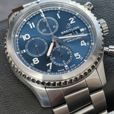 Швейцарские часы Breitling Navitimer 8