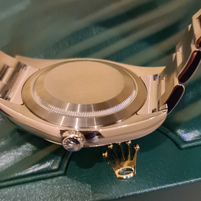 Швейцарские часы Rolex Oyster Perpetual 39 mm