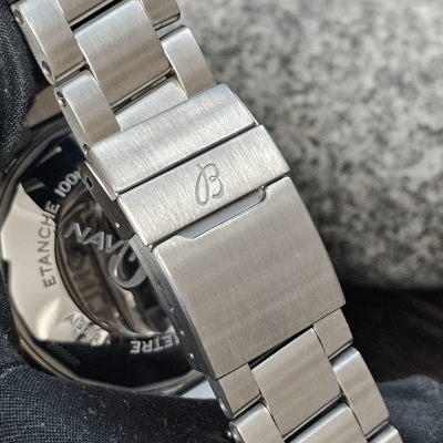 Швейцарские часы Breitling Navitimer 8