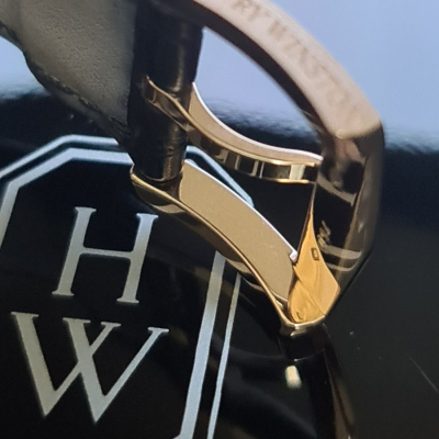 Швейцарские часы Harry Winston Midnight 42 mm