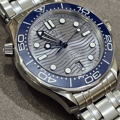 Швейцарские часы Omega Seamaster Diver 300M Co‑Axial Master Chronometer 42 mm