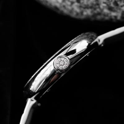 Швейцарские часы Jacob & Co. Brilliant Half Pave