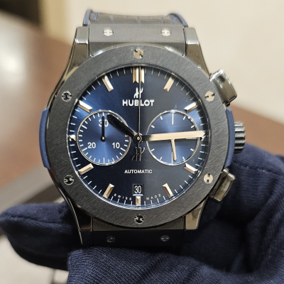 Швейцарские часы Hublot Classic Fusion 45mm