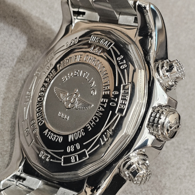 Швейцарские часы Breitling Super Avenger Chronograph Diamond Steel