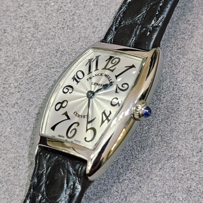 Швейцарские часы Franck Muller Cintree Curvex