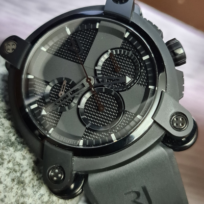 Швейцарские часы Romain Jerome Moon Invader