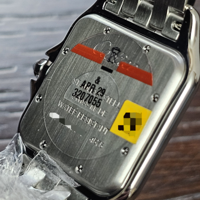 Швейцарские часы Cartier Panthère de L-size