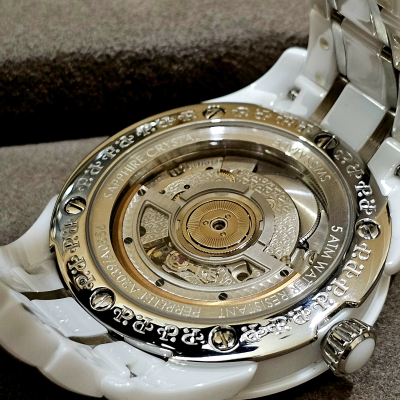 Швейцарские часы Perrelet Diamond Flower Ceramic