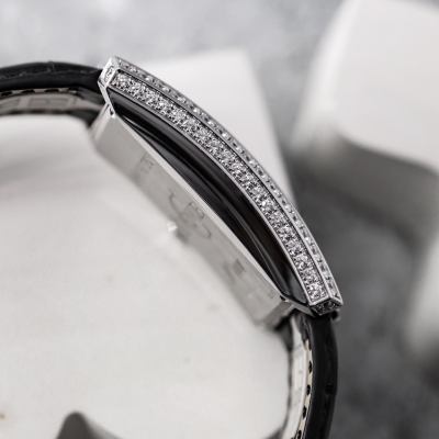 Швейцарские часы Harry Winston Avenue