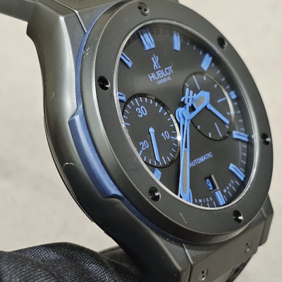 Швейцарские часы Hublot Classic Fusion Chronograph All Black Blue