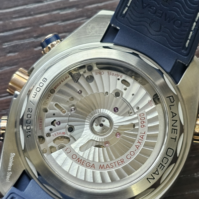 Швейцарские часы Omega Seamaster Planet Ocean 600 M Co-Axial Master CHRONOMETER Chronograph 45.5 mm