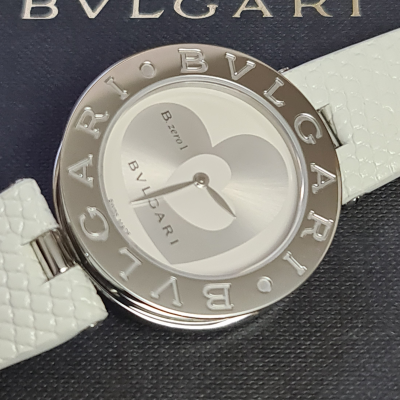 Швейцарские часы Bvlgari B.Zero1