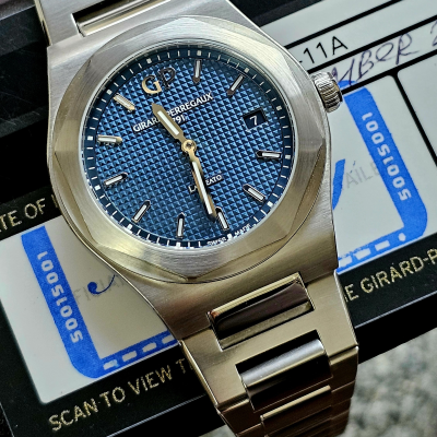 Швейцарские часы Girard-Perregaux Laureato Quartz 34mm